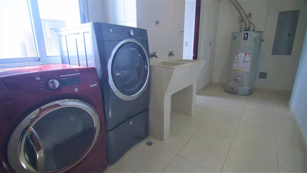 Alquiler apartamento amoblado 3 recámaras con vista al mar en PH Pacific Village, Punta Pacífica