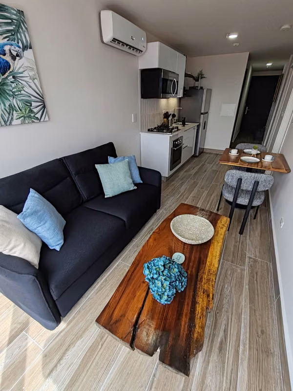 For sale 1 bedroom furnished apartment in PH Casco View, Santa Ana