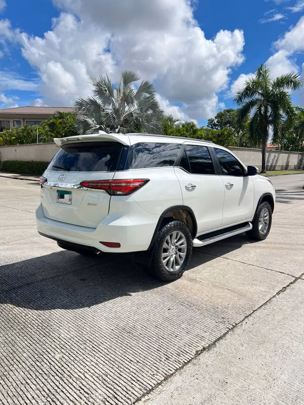 Toyota Fortuner