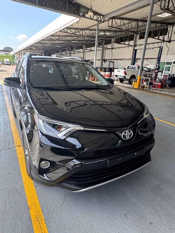 TOYOTA RAV4 2017