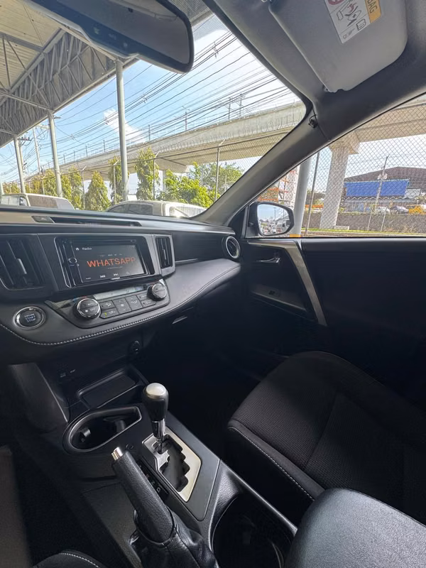 TOYOTA RAV4 2017