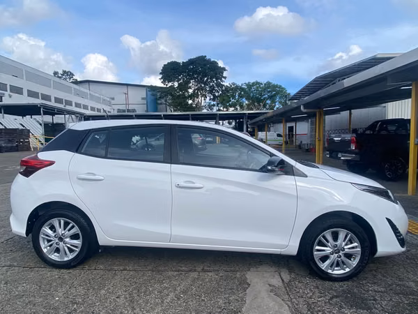 TOYOTA YARIS 2020