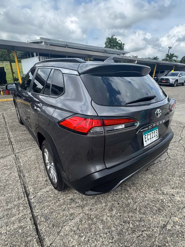 TOYOTA COROLLA CROSS 2022
