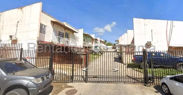 Apartment sold in Pedregal GC27-340
