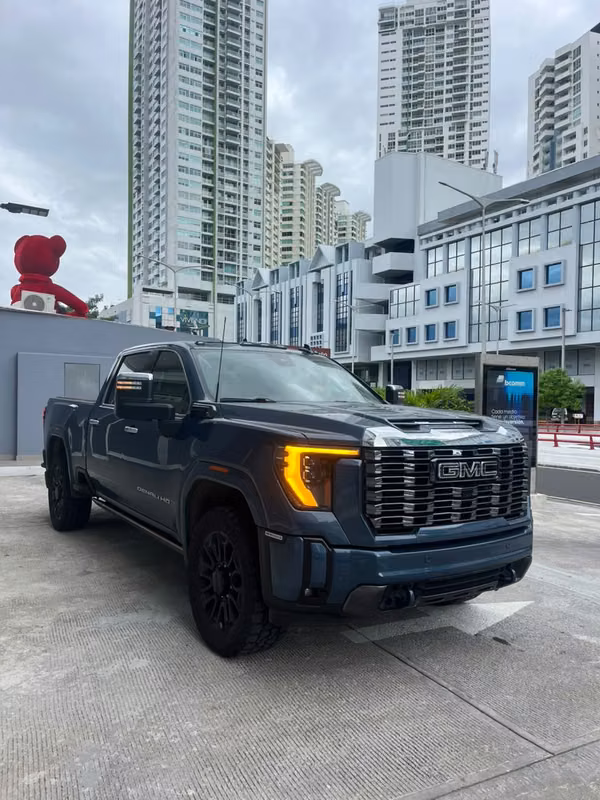 GMC SAW DENALI 2500 ULTIMATE HD 2024