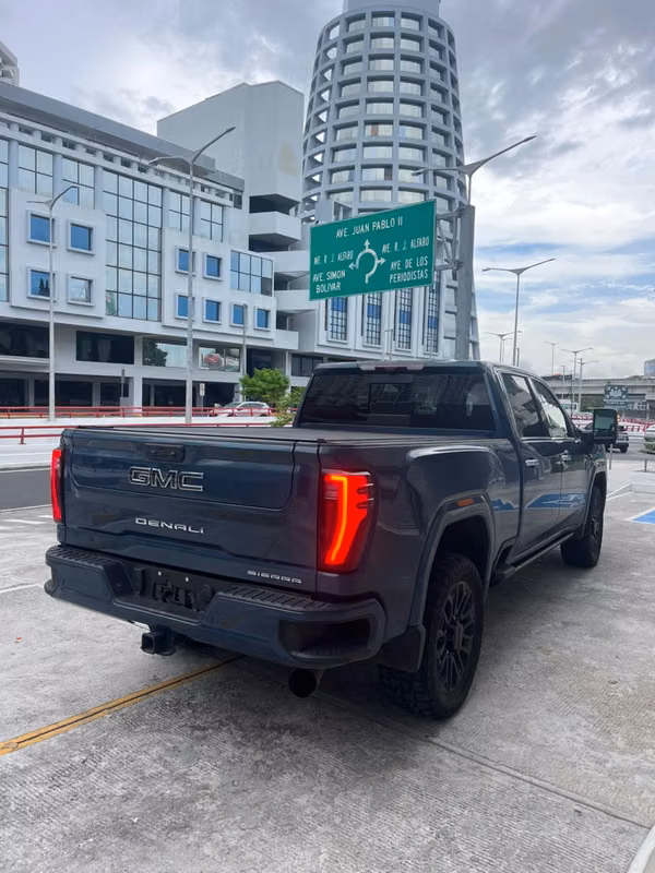GMC SAW DENALI 2500 ULTIMATE HD 2024