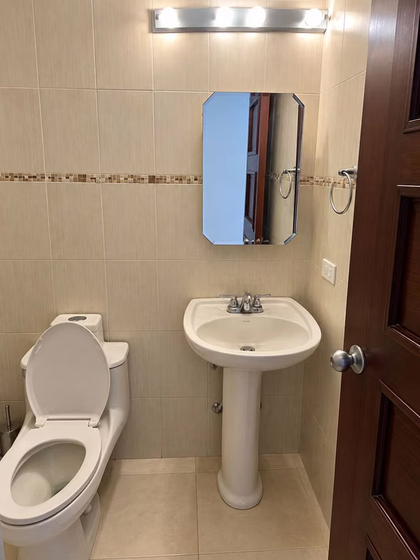 APARTAMENTO DE 138 MT2 CON VISTA AL MAR - CIUDAD DE PANAMÁ.