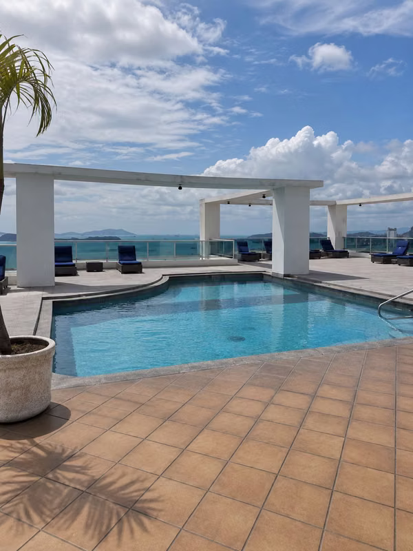 APARTAMENTO DE 138 MT2 CON VISTA AL MAR - CIUDAD DE PANAMÁ.
