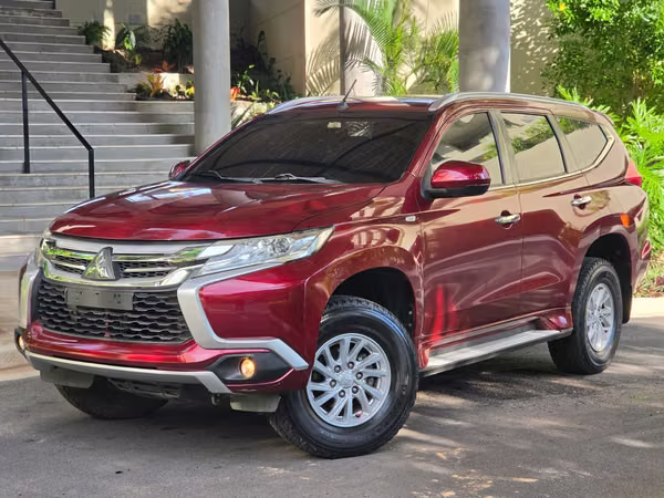 Mitsubishi montero sport 2018 turbo diesel 16,900