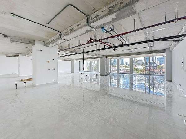 Office rental in Calle 50 - The Towers Business Plaza