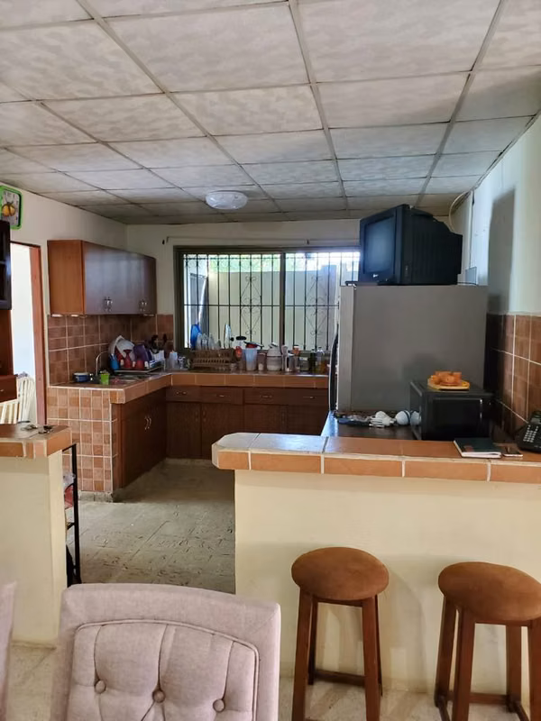 SE VENDE O ALQUILA CASA EN CHORRERA