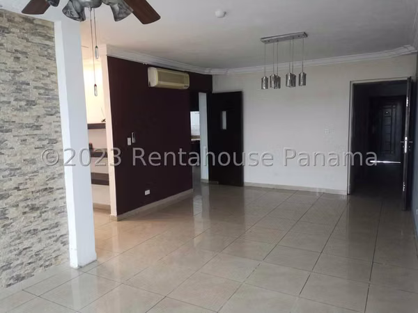 Apartment for sale in Villa de las Fuentes Ph Crystal Hills KC