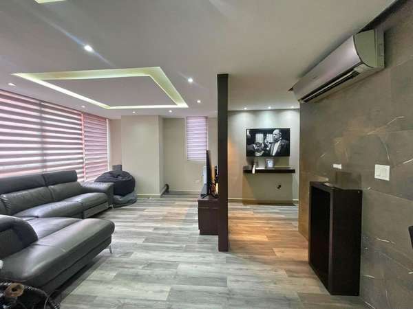 Sell apartment villa de la fuentes