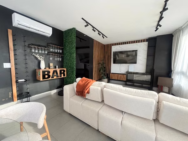 Apartment for Rent - PH Loma Vista Tower