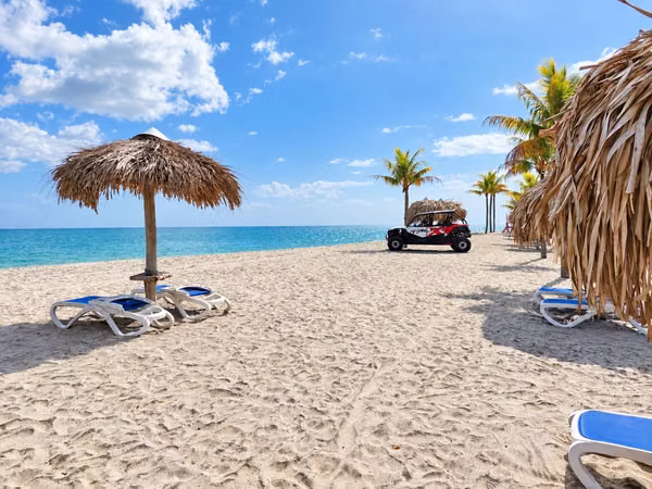 Playa Blanca Resort, Founders 3 -  Lindo apartamento de lujo en venta