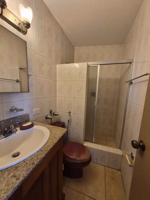 Sell Apt in PH Beverly Hills