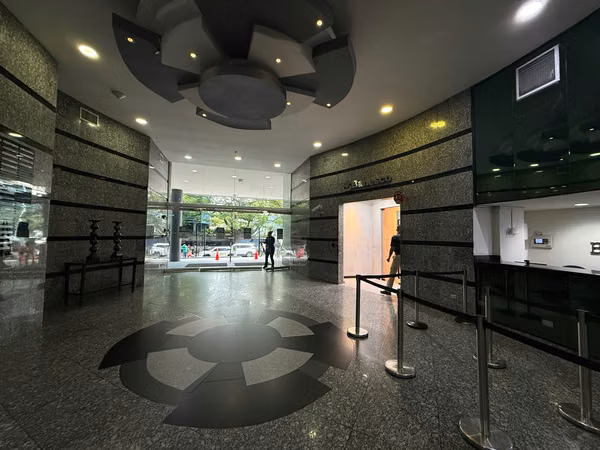 Alquiler Oficina en Torre Banesco, Marbella