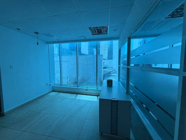 Alquiler Oficina en Torre Banesco, Marbella