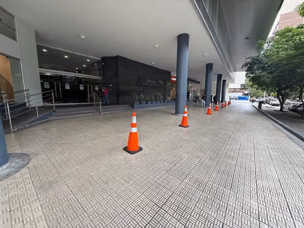Alquiler Oficina en Torre Banesco, Marbella