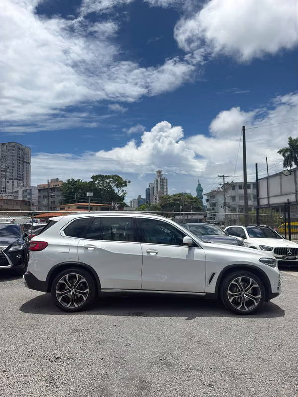 BMW X5 2020