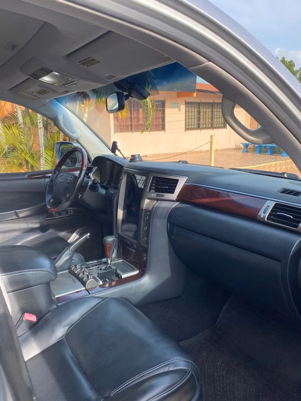 VENDO LEXUS LX5750