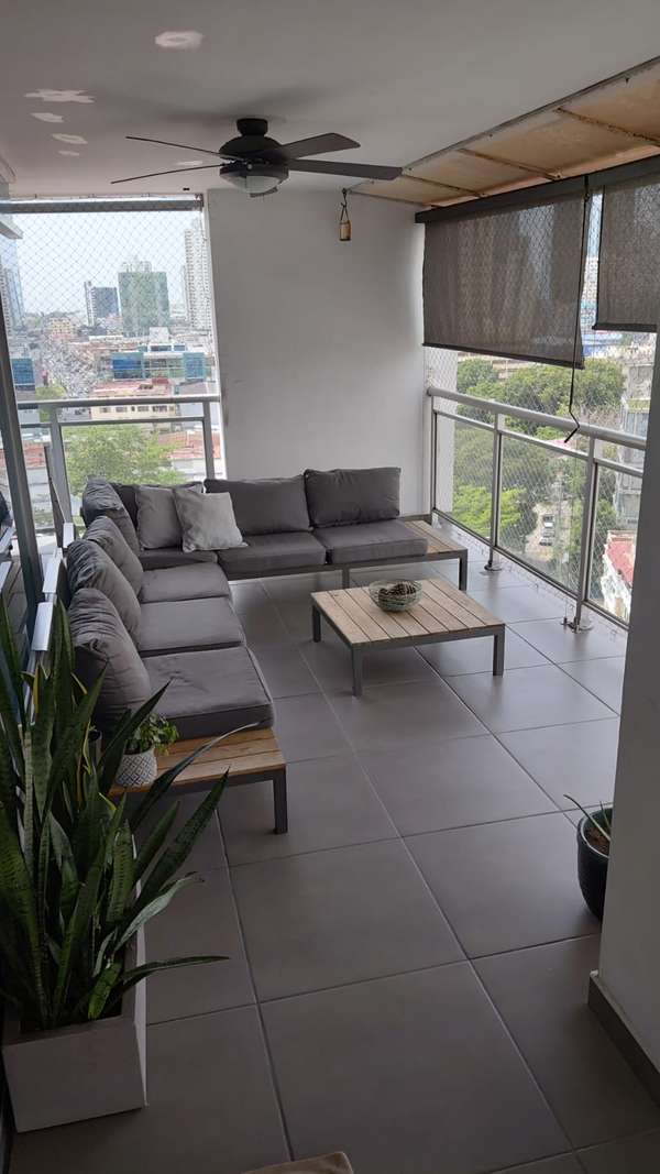 spectacular Penthouse in El Carmen 3 Recamares with Own Bathroom + Den