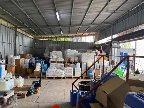 Warehouse rental in Lefevre Park. GM