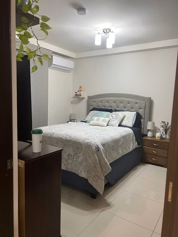 Alquiler de apartamento en PH San Roque Via España