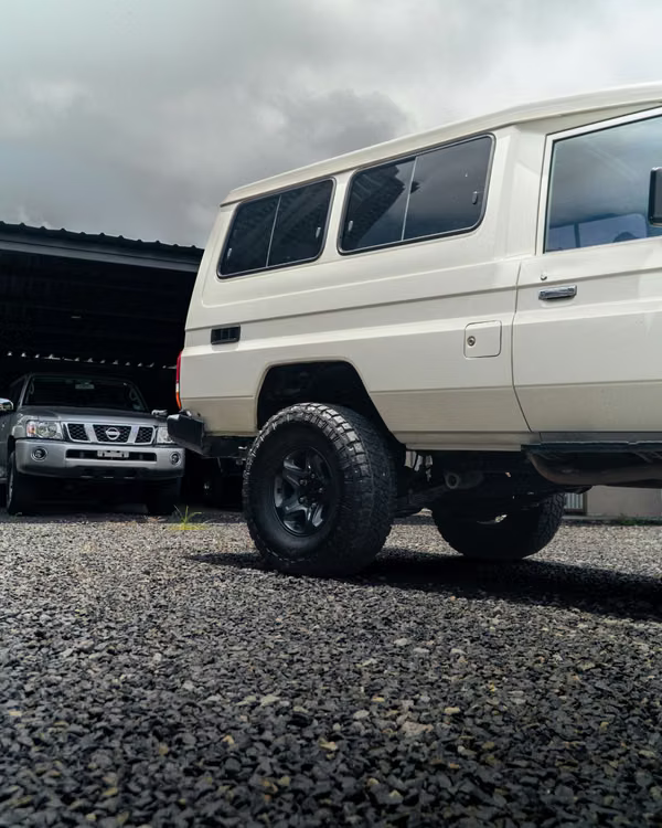 Toyota Land Cruiser Serie 78 Ambulancia 2022 — 4.2L Diésel
