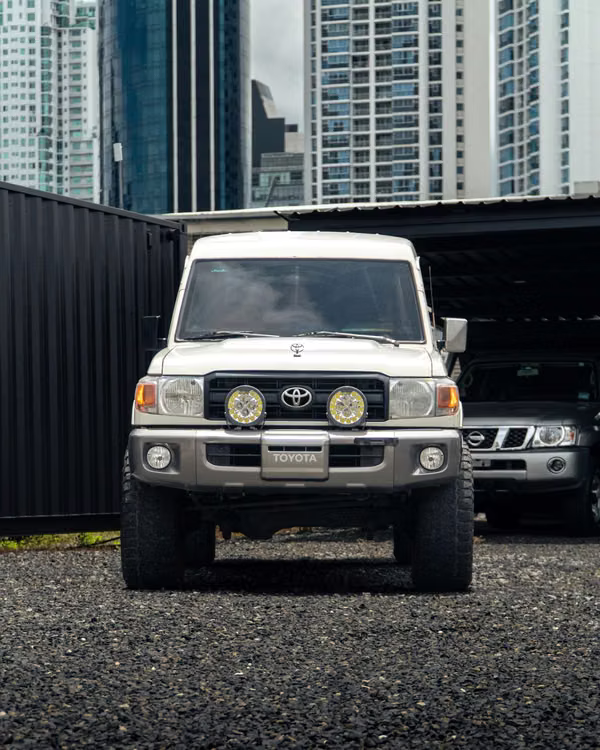 Toyota Land Cruiser Serie 78 Ambulancia 2022 — 4.2L Diésel