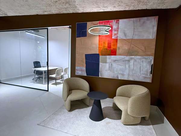 OFFICE RENTAL IN PH FINANCIAL PARK, EAST COAST (8P)