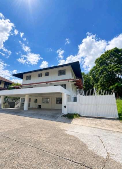 Melissa Foster Luxury House Rental in Clayton - Calle Caracol MFR2191
