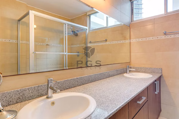 PH Costa View, Costa del Este: Apartamento grande a excelente precio