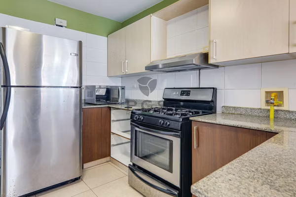 PH Costa View, Costa del Este: Apartamento grande a excelente precio