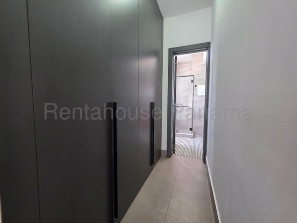 ALquiler de Apartamento Amoblado con vista al mar Victory Sport 27-2685SR