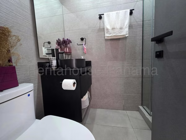 ALquiler de Apartamento Amoblado con vista al mar Victory Sport 27-2685SR