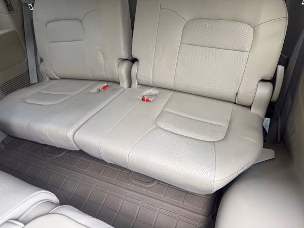 TOYOTA LAND CRUISER 2015