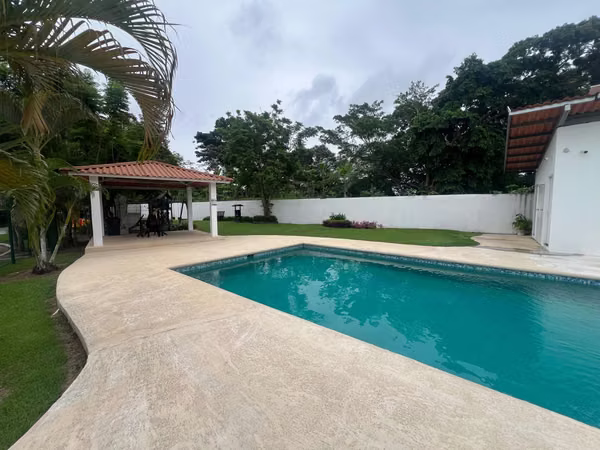 CASA AMOBLADA más APARTAMENTO AMOBLADO para ALQUILER en Vista Alegre Arraiján, PH Residencial Las Lajas