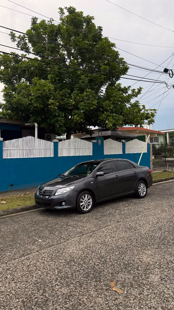 TOYOTA COROLLA GLI