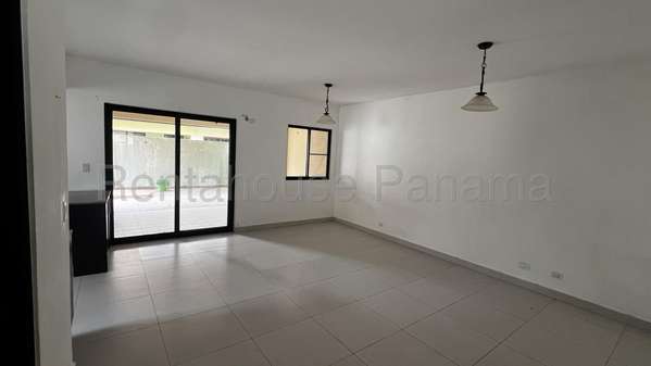 House for sale in Panama Pacifico MPM27-2624