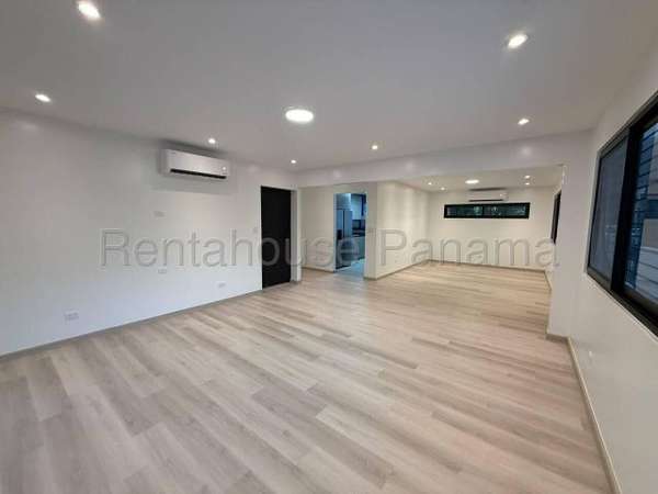 Commercial Office for Rent in Marbella JG