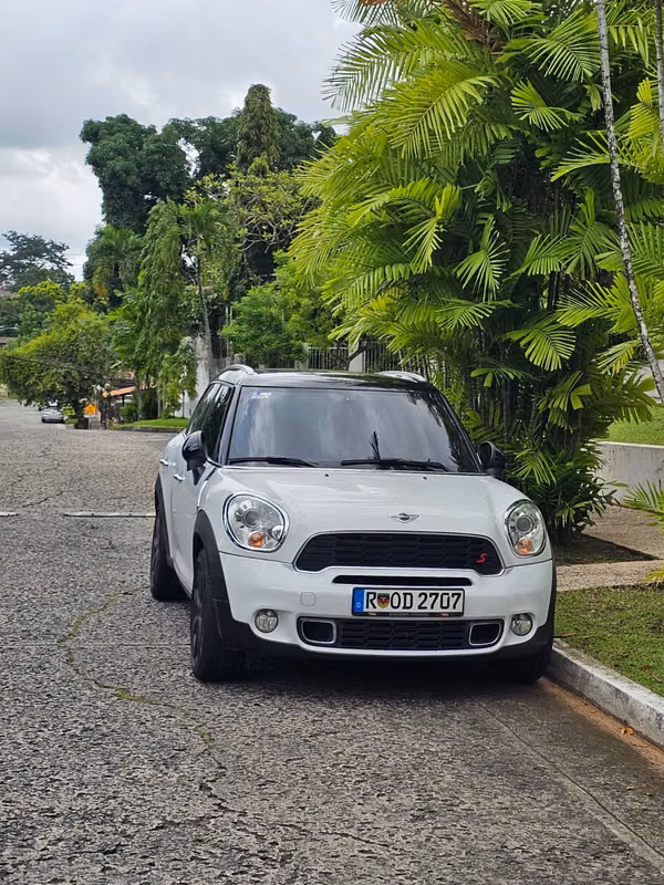 Mini Cooper Countryman 2012 EXCELLENT CONDITIONS