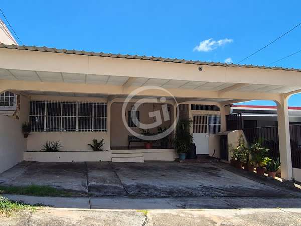 Casa Venta Residencial El Bosque 3 Recamaras Patio 4 Parking
