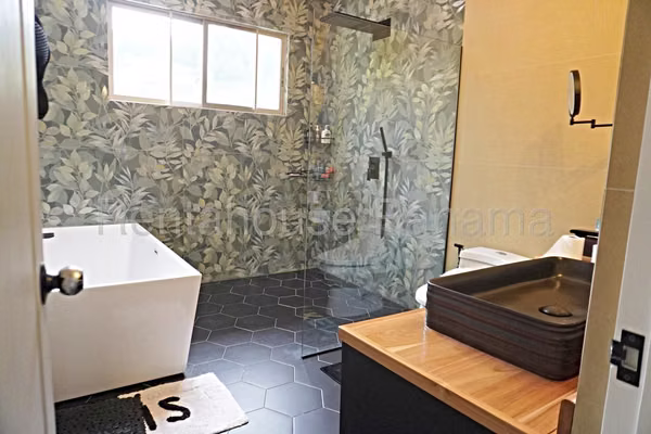 Sale of the house in Clayton AK