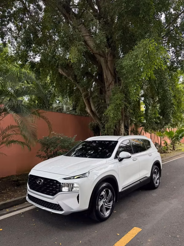HYUNDAI SANTA FE 2023 $19,900