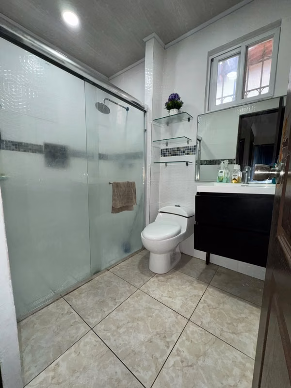 VENTA DE CASA EN CAMINO REAL III – SAN ANTONIO