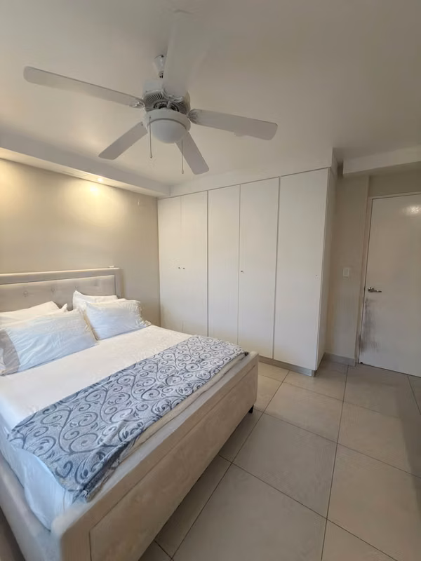¡SE ALQUILA LINDA CASA EN ALTOS DE PANAMÁ!  ÚLTIMO PRECIO: $1,600