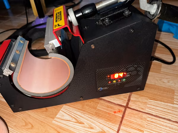 THERMAL PRESS FOR CUPS