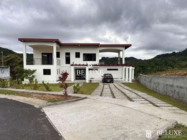 MOUNTAIN HOUSE RENTAL WITH POOL IN ANTON VALLEY (6)