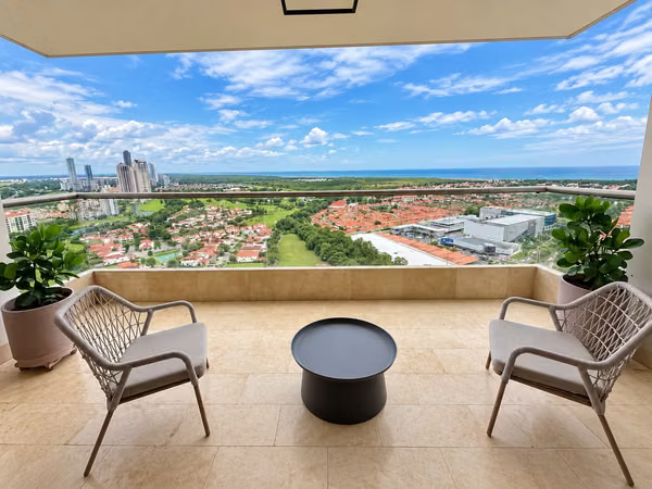 FURNISHED APARTMENT FOR APARTMENT FOR SALE IN SANTA – GREENVIEW – OCEAN VIEW